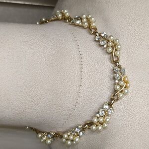Vintage 1950s Trifari Faux Pearl & Crystal Rhinestone Necklace Chocker Bridal